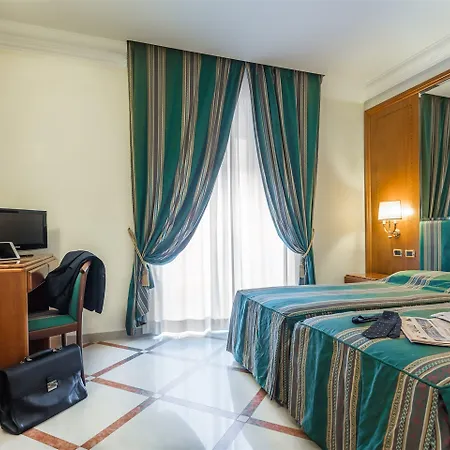 Raeli Hotel Regio-2